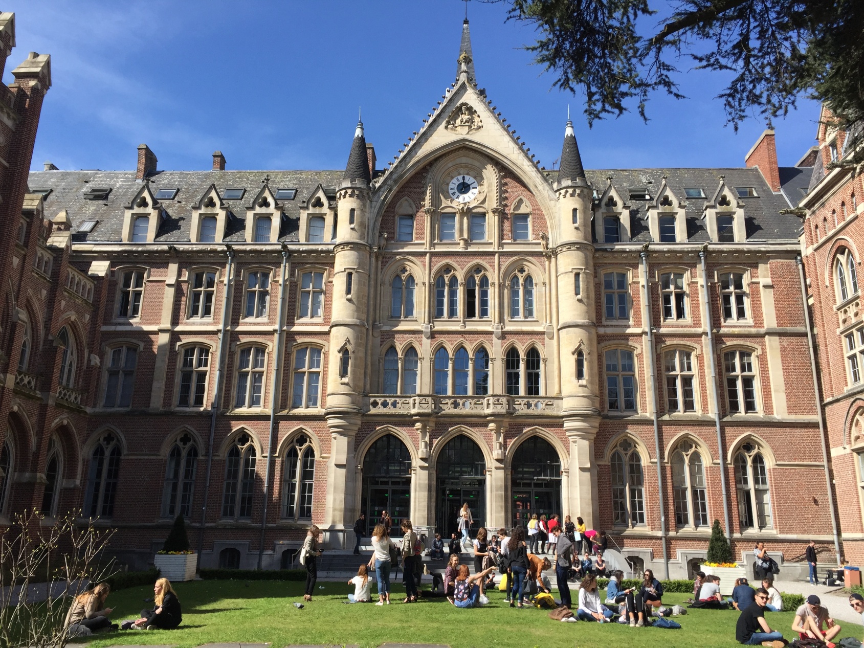 ERASMUS+ STAFF MOBILITY – LILLE CATHOLIC UNIVERSITY, FRANCE
