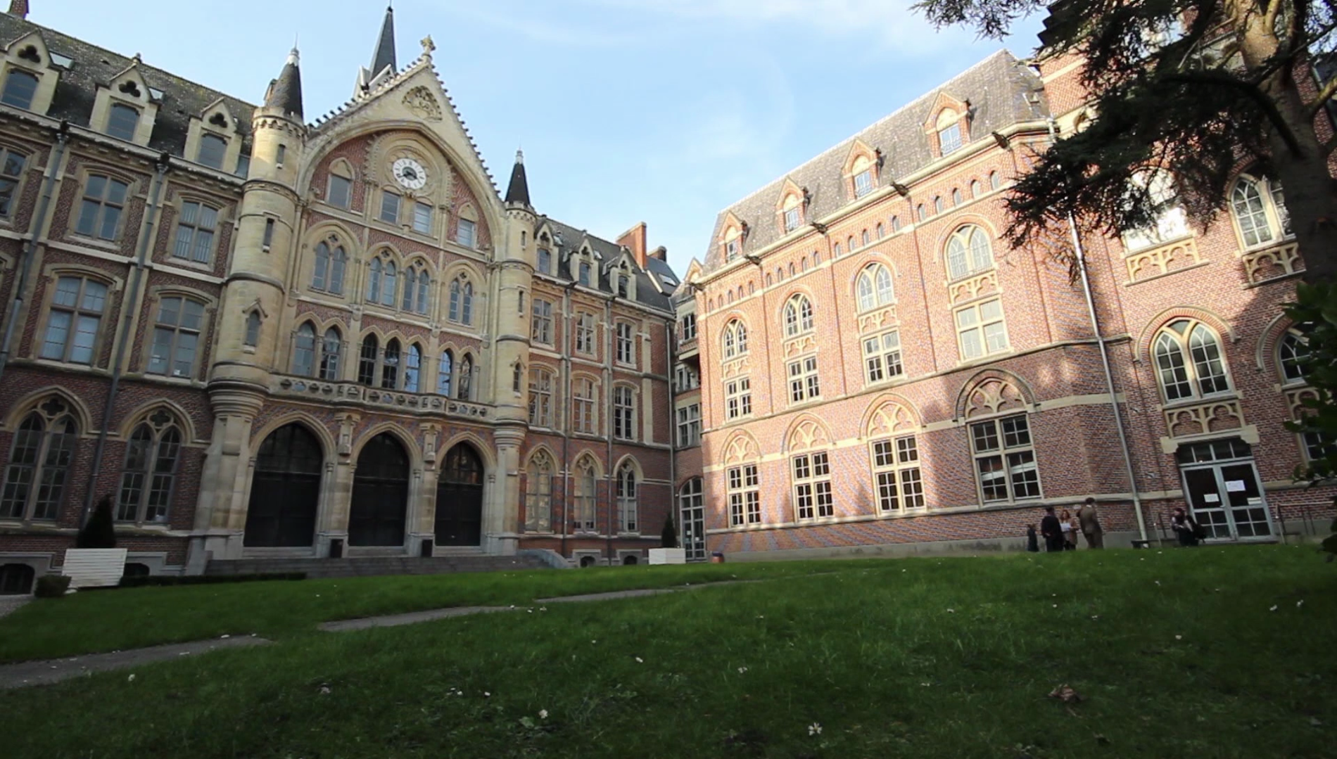 ERASMUS+ STUDENT MOBILITY- ESPOL The European School of Political and Social Sciences, Lille, France