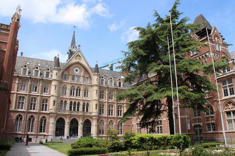 ERASMUS+ STUDENT MOBILITY – LILLE CATHOLIC UNIVERSITY, FRANCE