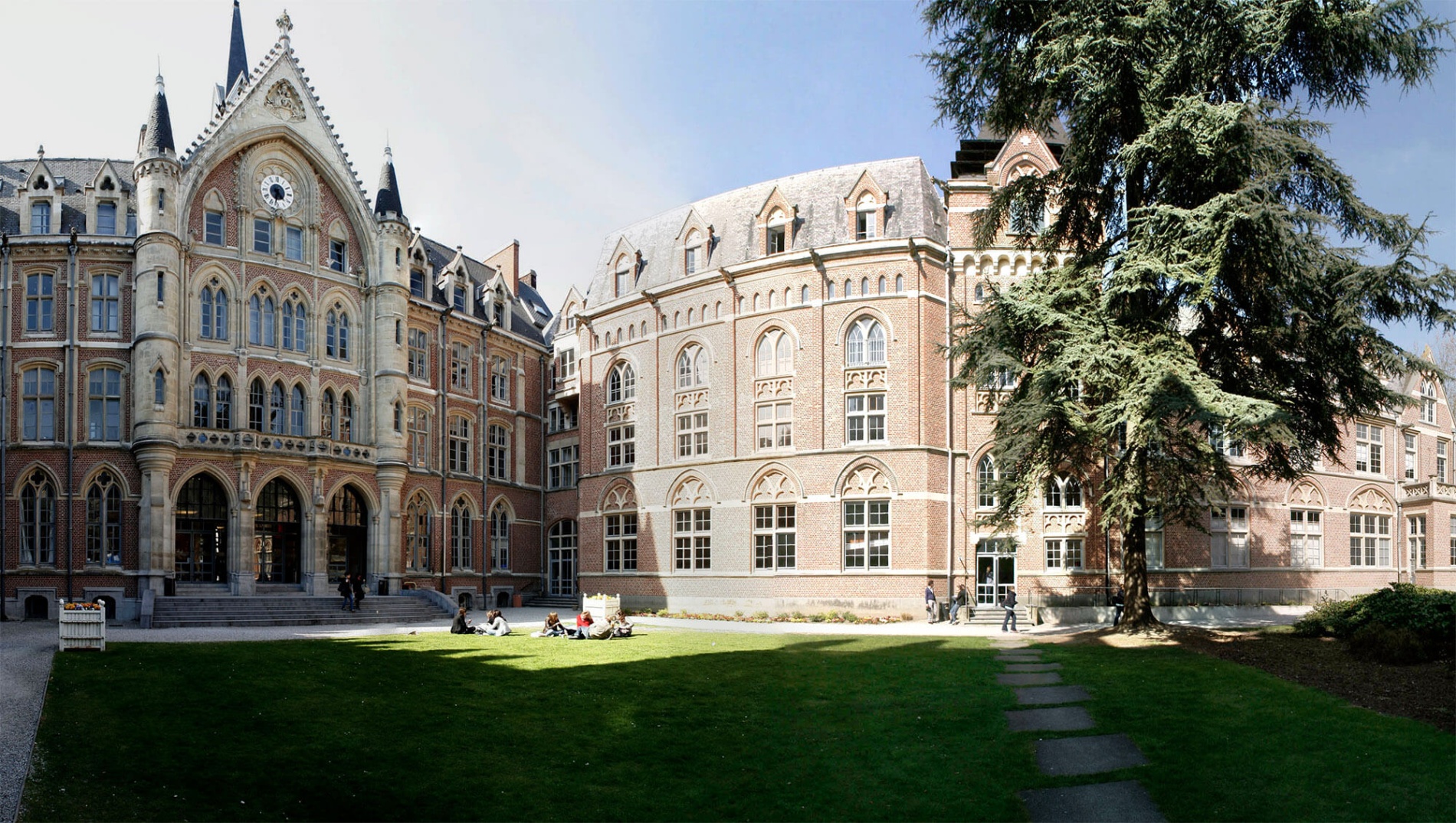 Teaching Staff Call for Lille Catholic University, France, academic 2024/2025