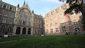 ESPOL, European School of Political and Social Sciences, France