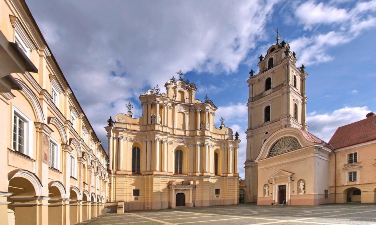 IUS received an Erasmus+ grant for exchange with Vilnius University